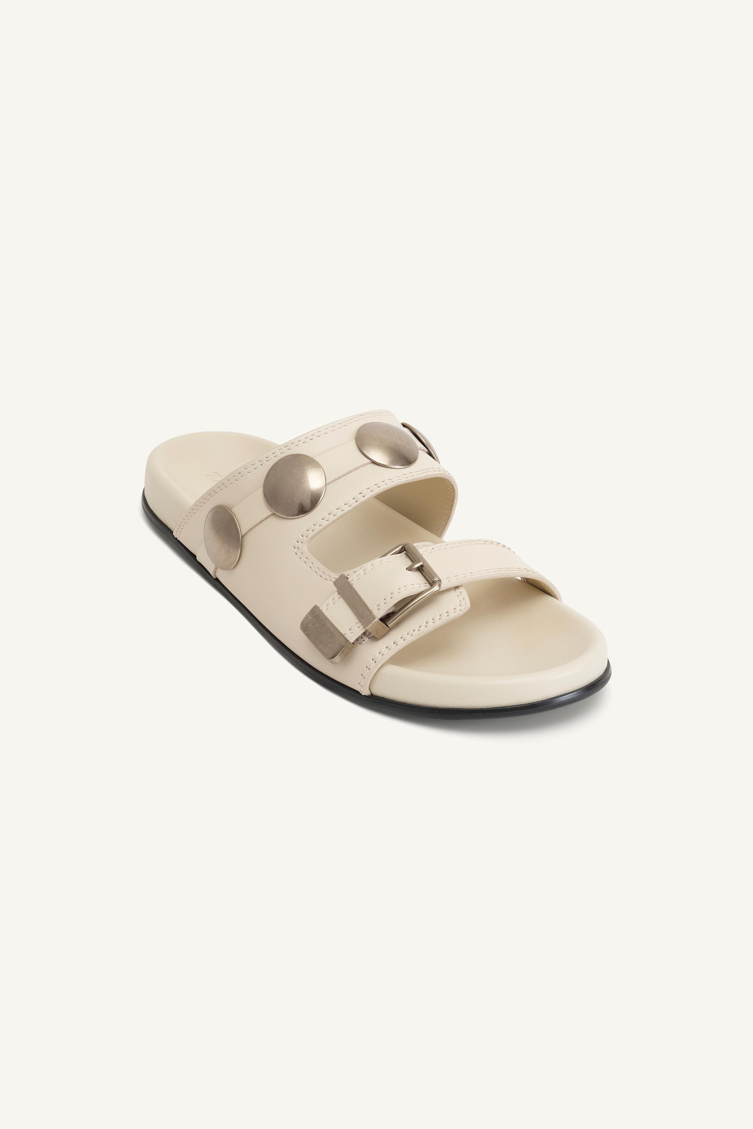 ZARA SRPLS レザー スタッズ サンダル 14 4605/510 レザー スタッズ サンダル 14 - エクリュ | ZARA Japan / 日本