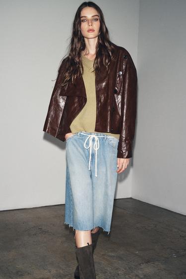 جاكيت لامع ZW COLLECTION - بني داكن by Zara