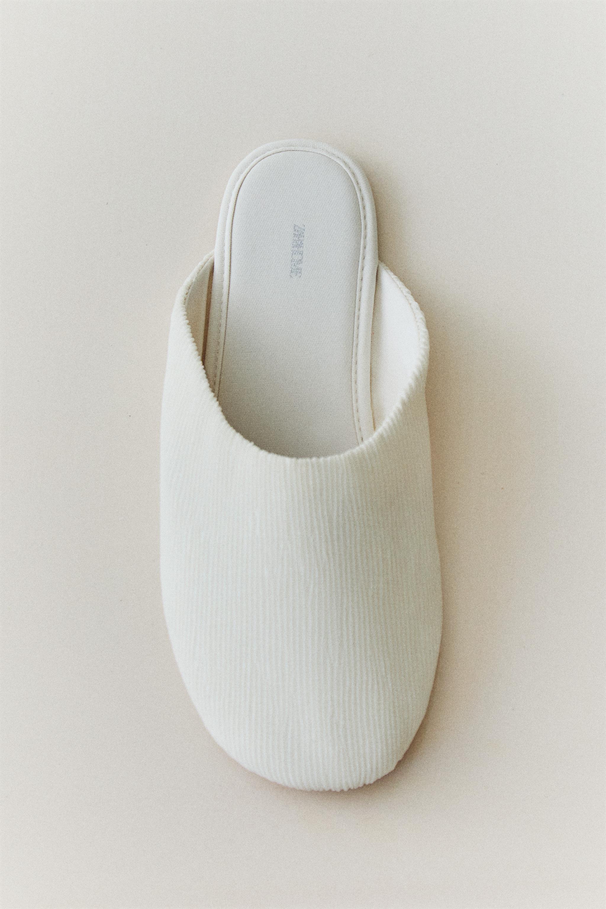 PLEATED MULES — Beige