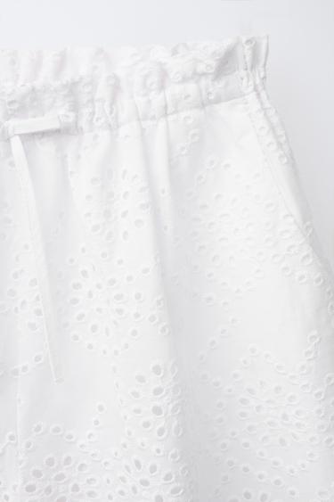 SCHIFFLY BERMUDA SHORTS - White by Zara - Image 2