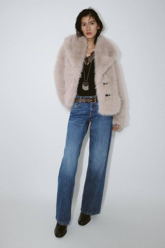 SHORT FAUX FUR TOGGLE COAT