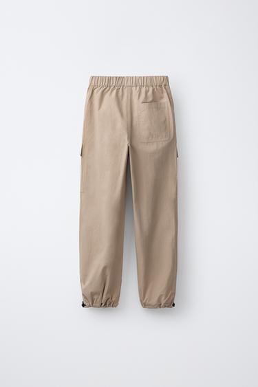PANTALÓN PARACHUTE - Arena de Zara