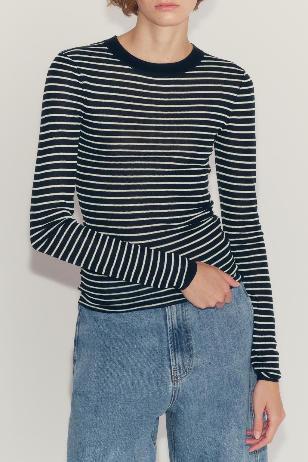 FINE STRIPED KNIT JUMPER
