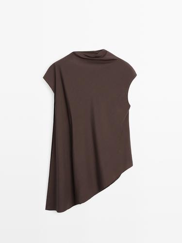 Zara Asymmetric top with neck detail - Limited - Chocolate