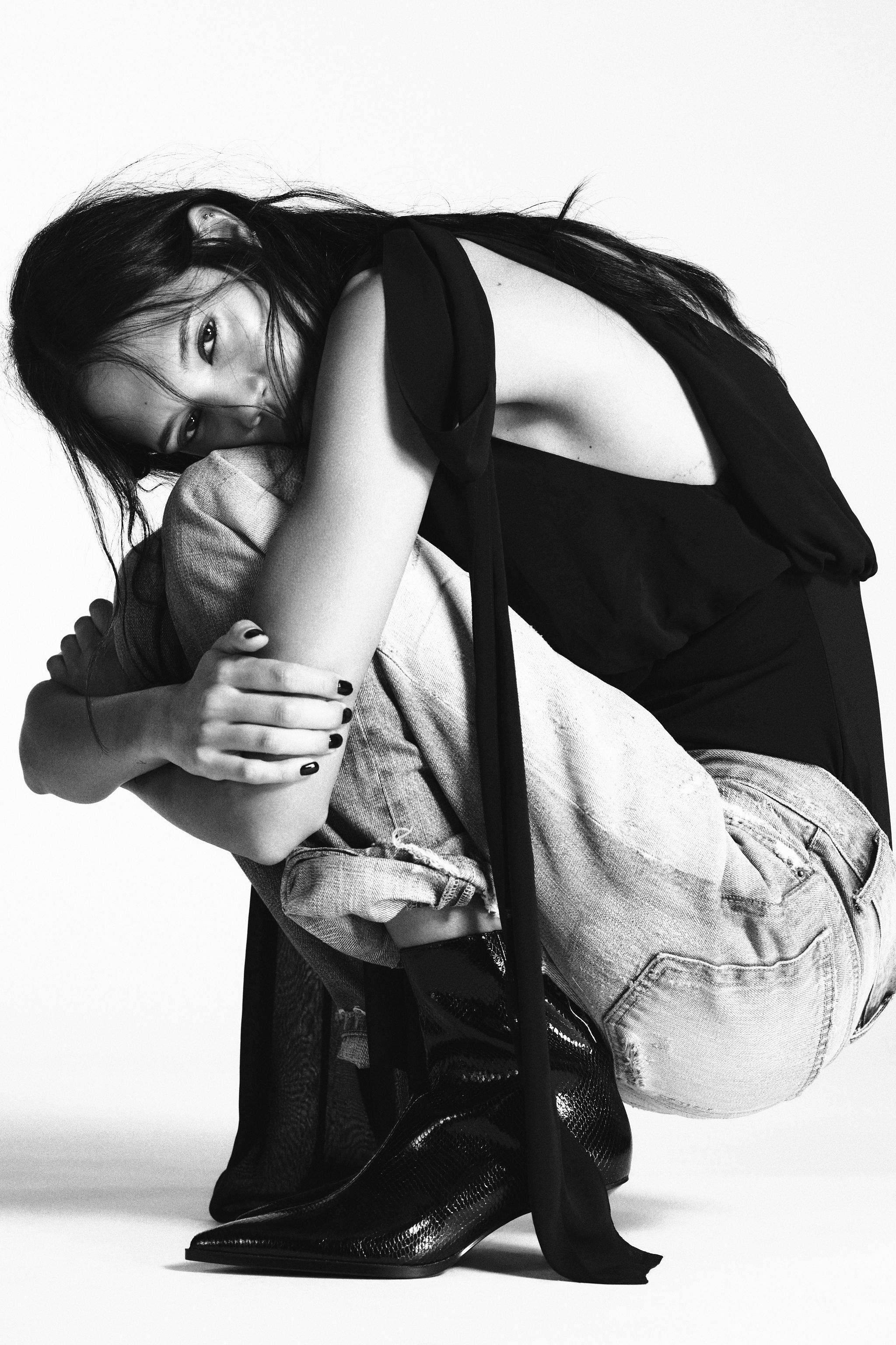 EMBOSSED HEELED ANKLE BOOTS