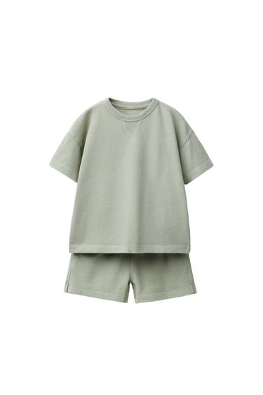 PLAIN T-SHIRT AND BERMUDA JOGGING SET