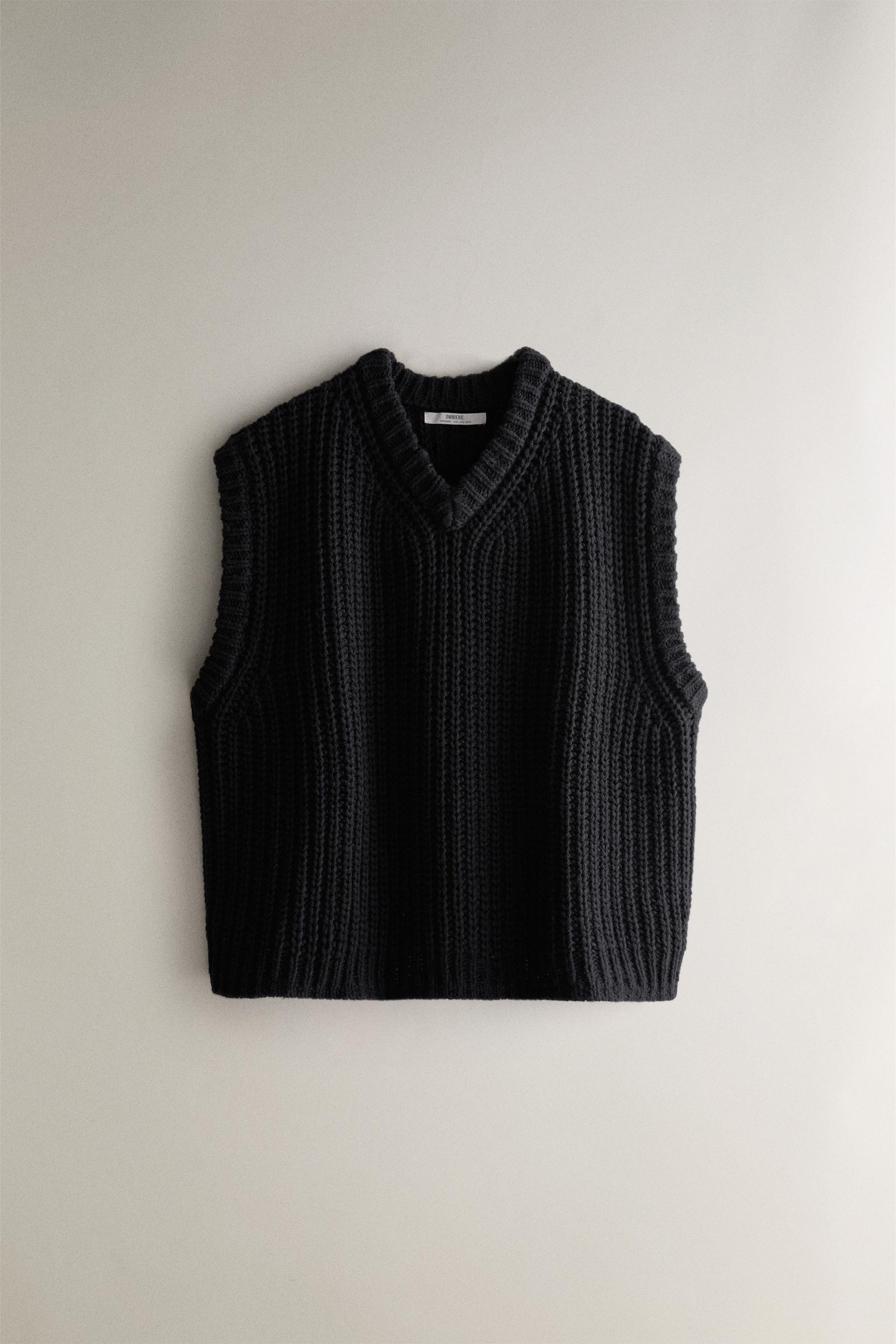 KNIT VEST — Dark gray