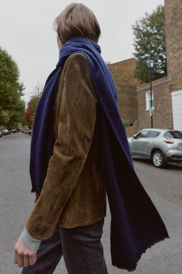 PLAIN FRINGED SCARF - navy by Zara