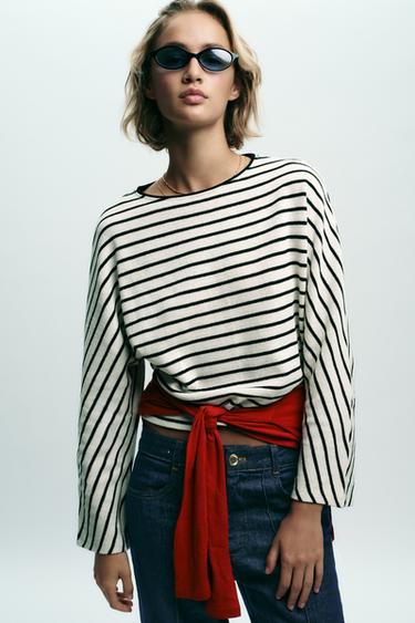 TOP RAYAS MANGA MURCIÉLAGO - Negro / Blanco de Zara