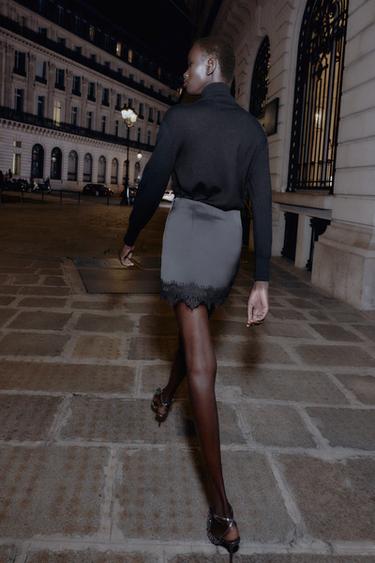 LACE HEM SKORT - Black by Zara