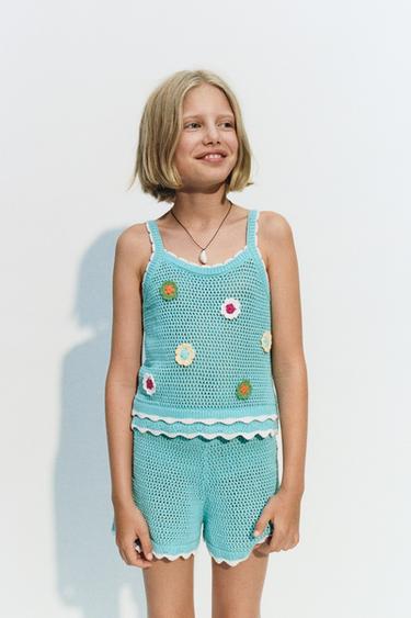 TOP PUNTO FLORES CROCHET - Turquesa claro de Zara