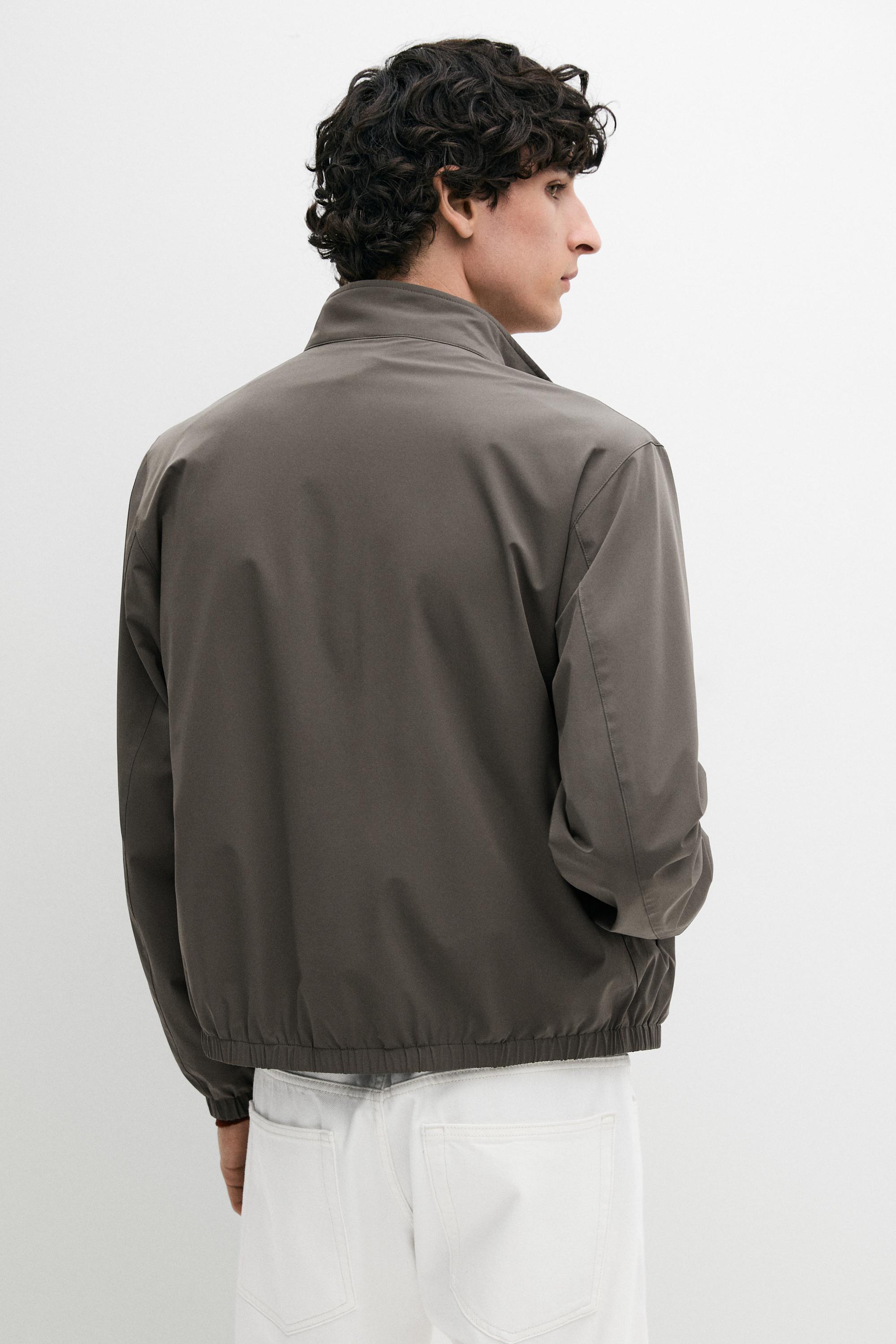 Short reversible jacket