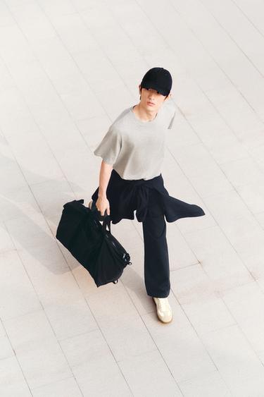 TECHNICAL TRAVEL BAG - Black by Zara