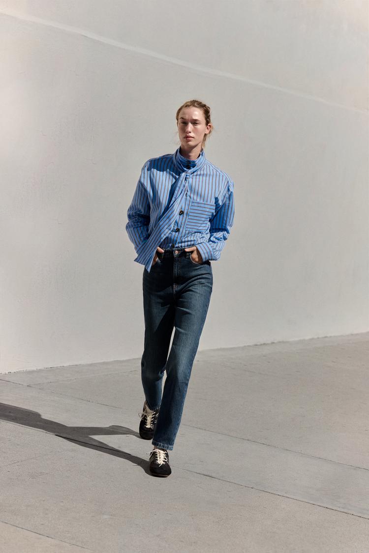 Z1975 HIGH-RISE MOM FIT JEANS WITH PRESSED CREASE — Blue