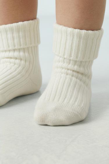 4-PACK OF COLOURED SOCKS IN A BOX - Mid-green by Zara