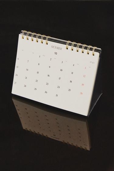 A5 DESK CALENDAR - Black by Zara - Image 5