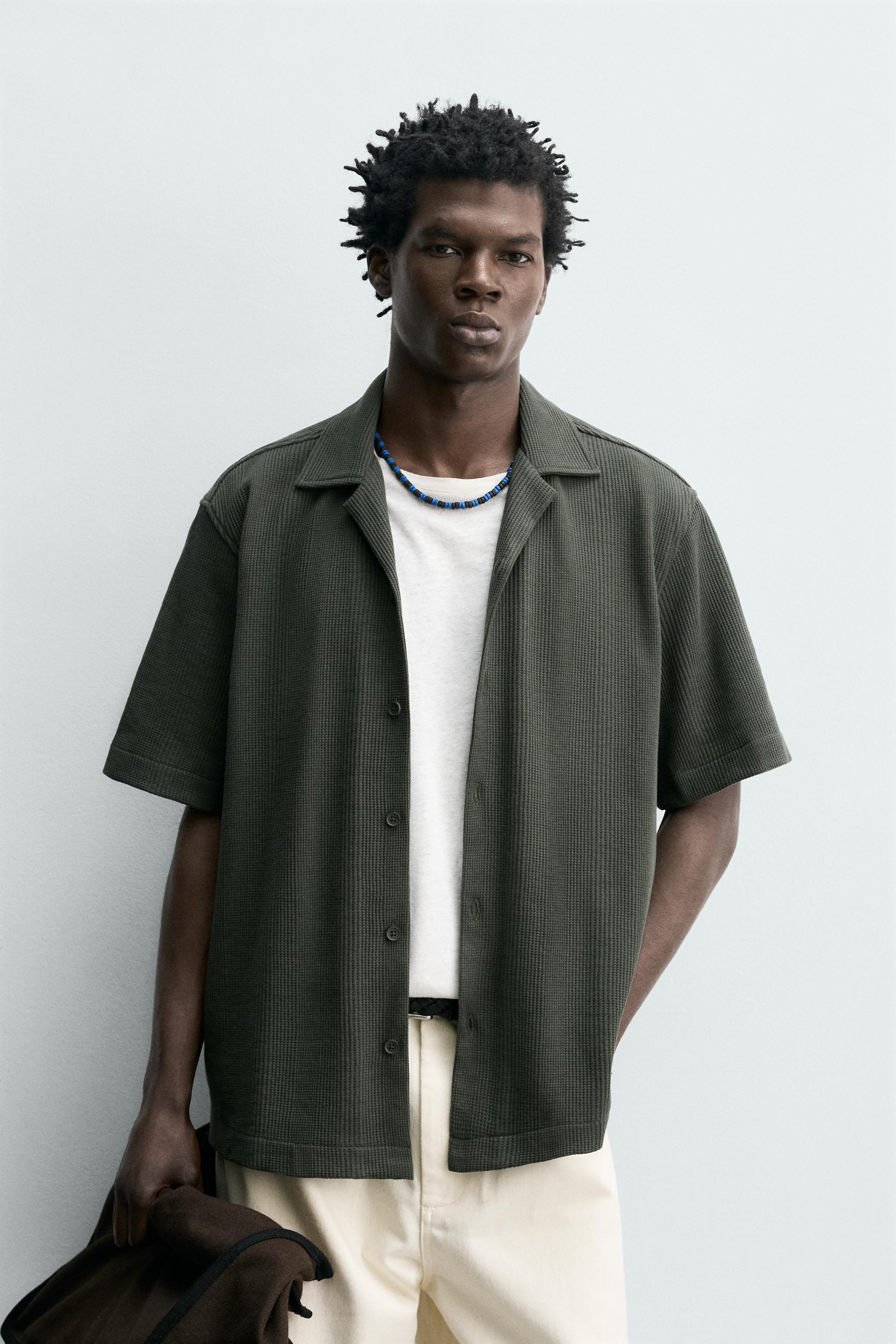 REGULAR FIT TEXTURED SHIRT