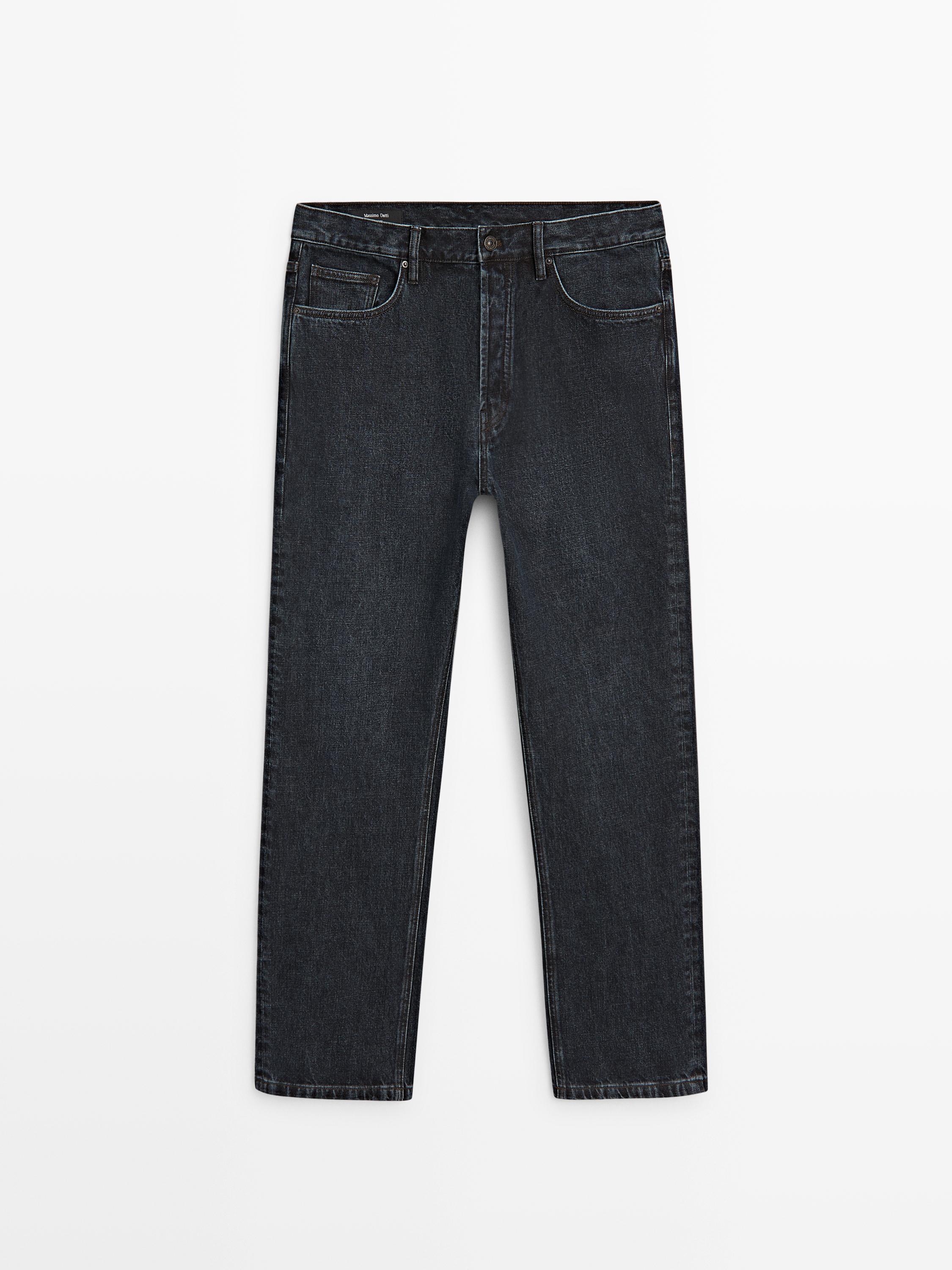Straight-leg jeans