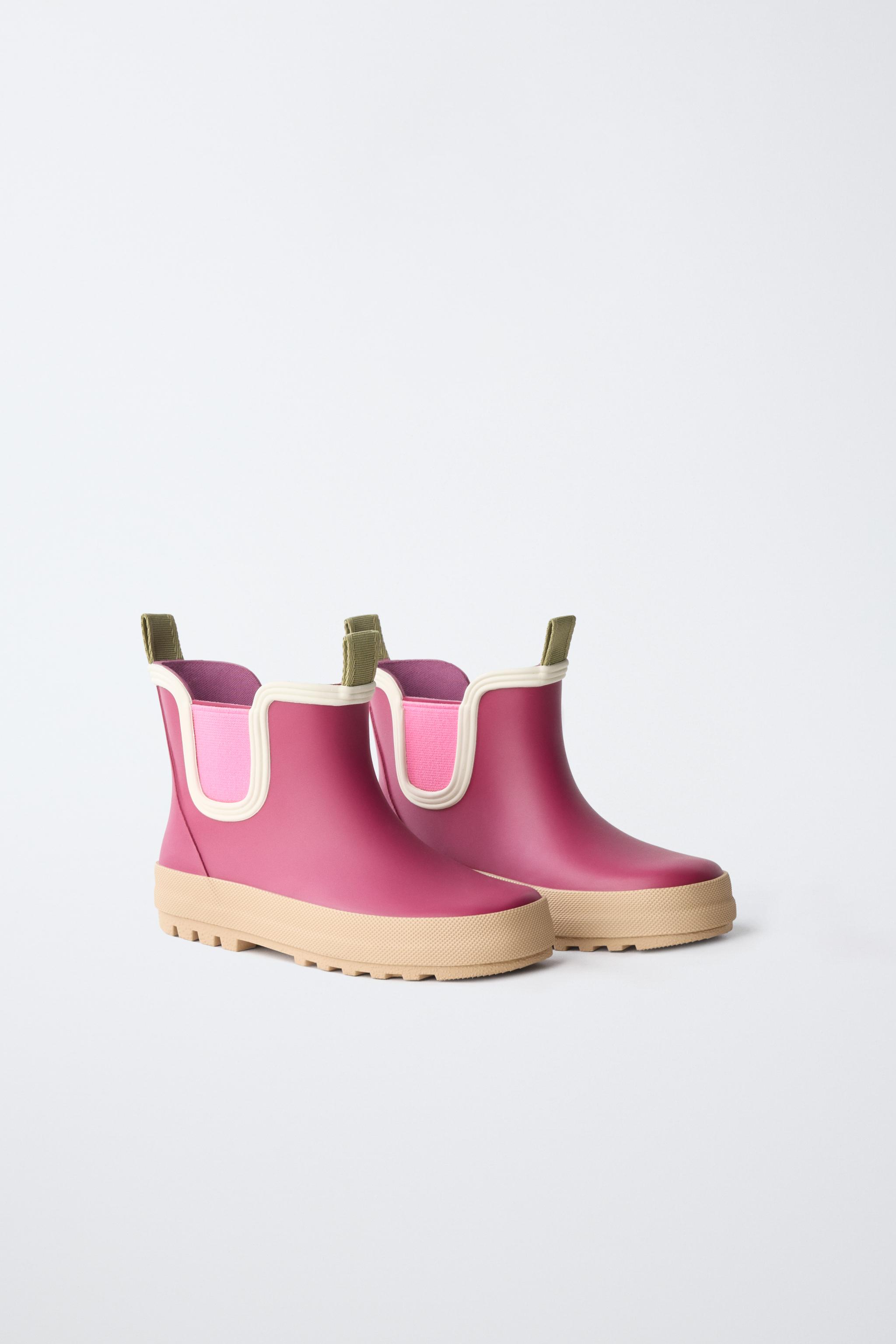 CONTRAST COLOR RAIN BOOTS — Pink