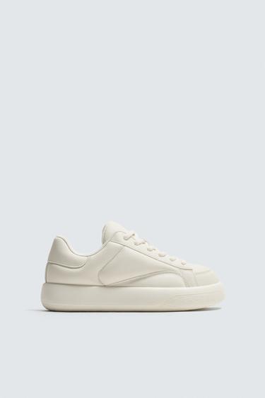 ZAPATILLA ACOLCHADA - Blanco Hueso de Zara