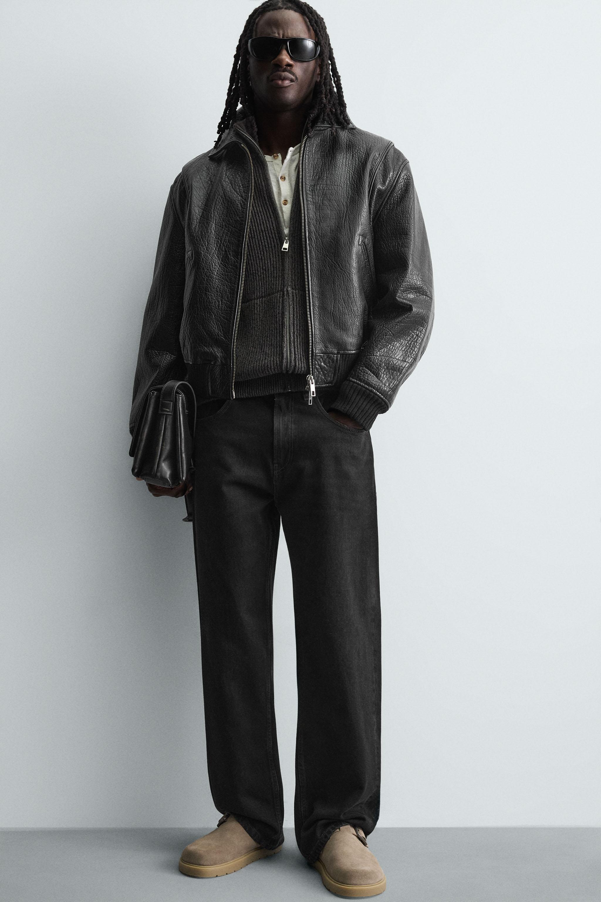 LEATHER BUCKLE CLOGS