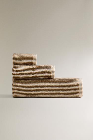 STRIPED BATH TOWEL - Olive green by Zara - Image 0