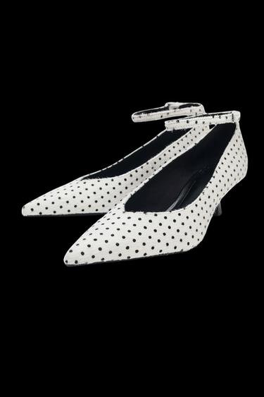 ZAPATO TACÓN PIEL CON PELO LUNARES - blanco de Zara