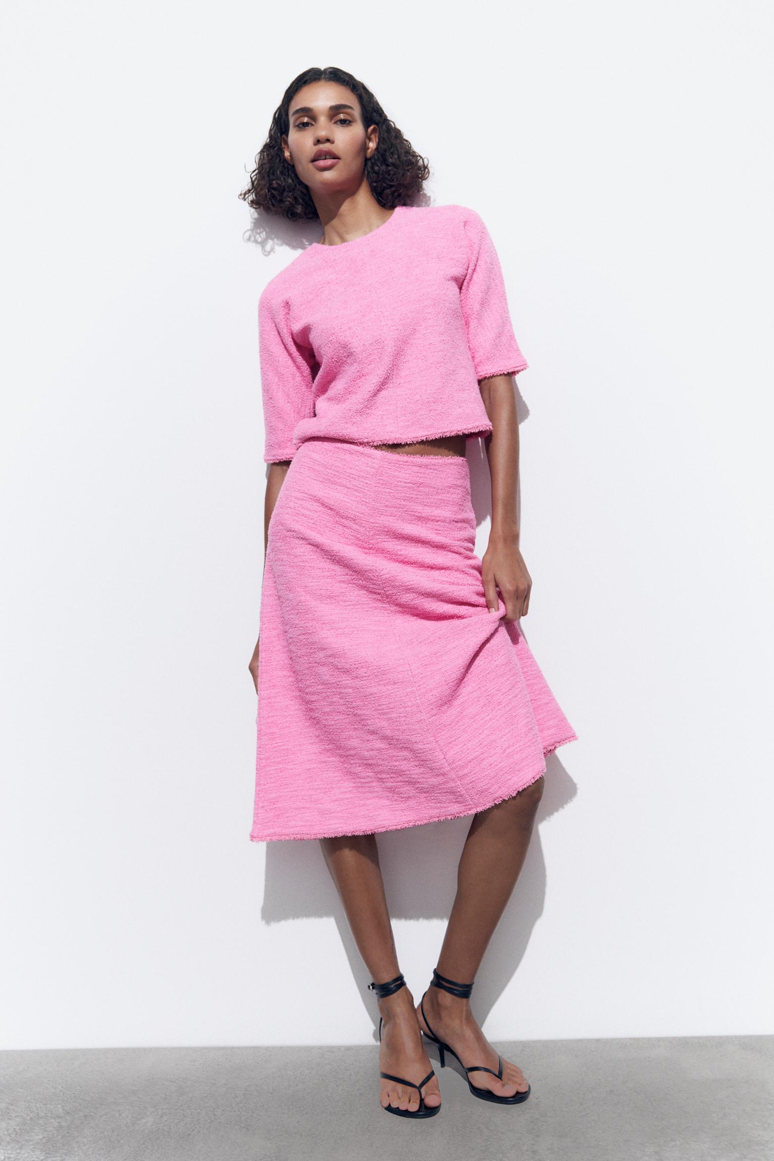 ROK MINI JACQUARD STRUKTUR Pink ZARA Indonesia rok-mini-jacquard-struktur-pink-zara-indonesia