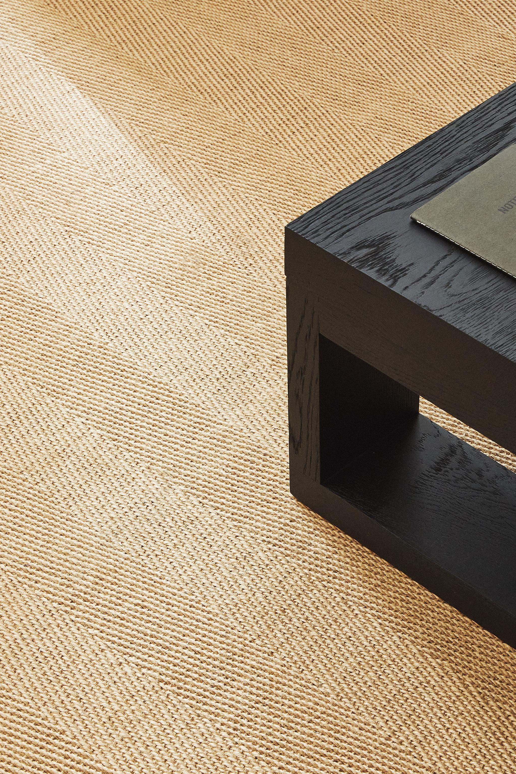 RUG 02