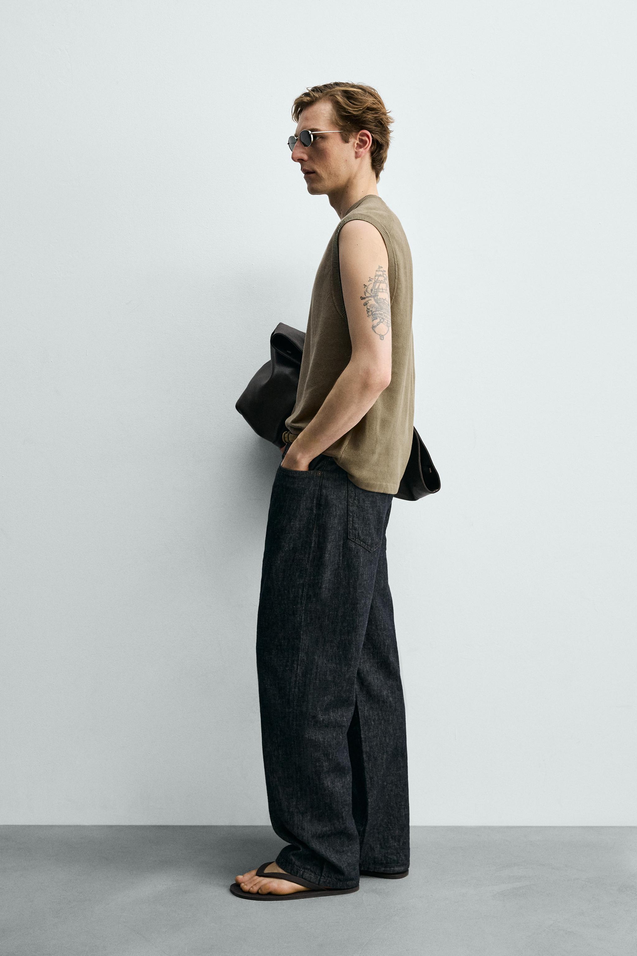 KNIT TEXTURED VEST