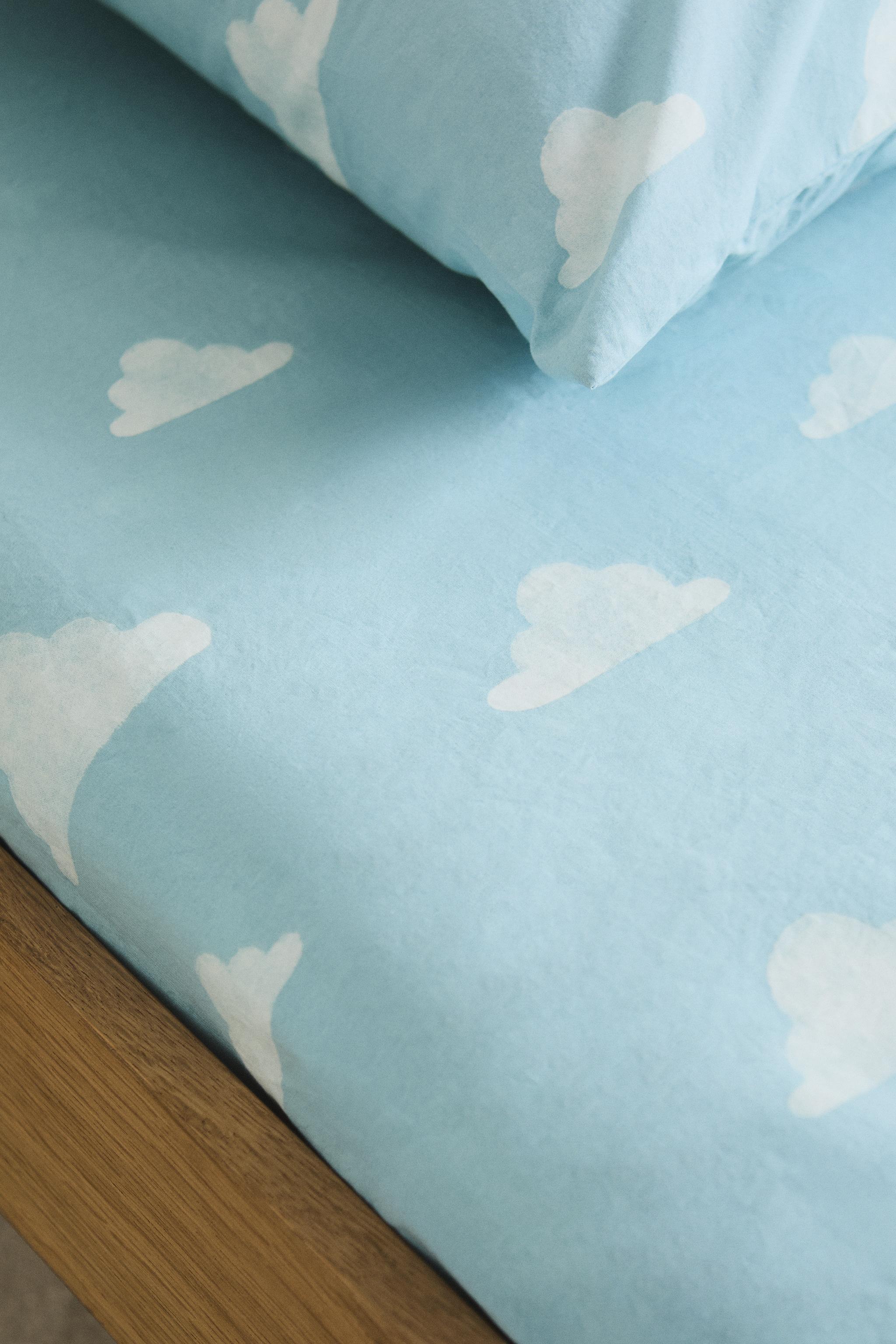 DRAP-HOUSSE ENFANT IMPRIMÉ NUAGES