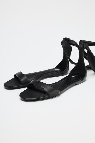 SANDALES PLATES À BRIDES EN CUIR - Noir de Zara - Image 4