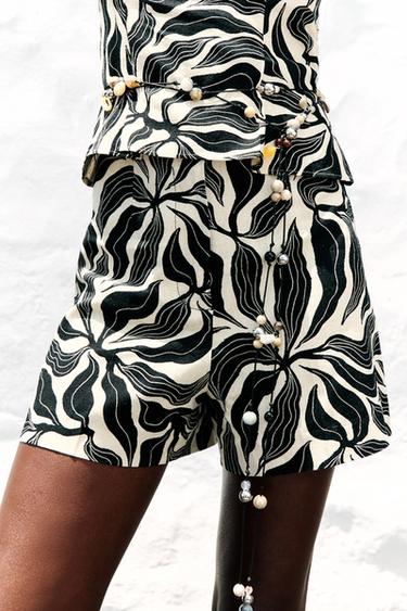 BERMUDA IMPRIMÉ TAILLE HAUTE AVEC LIN - Noir / Écru de Zara - Image 1