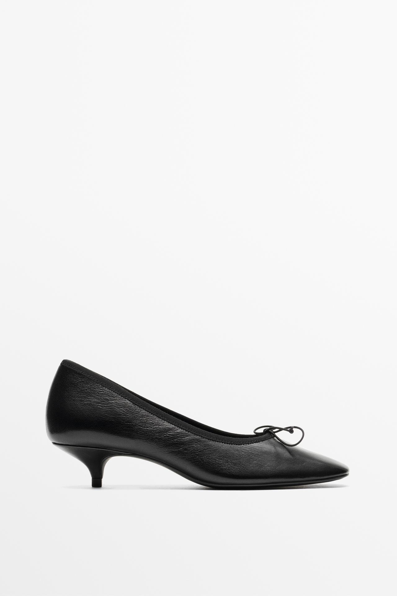 Leather heeled ballerina — Black