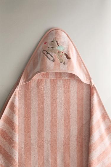KIDS' UNICORN HOODED BATH TOWEL - Pink by Zara