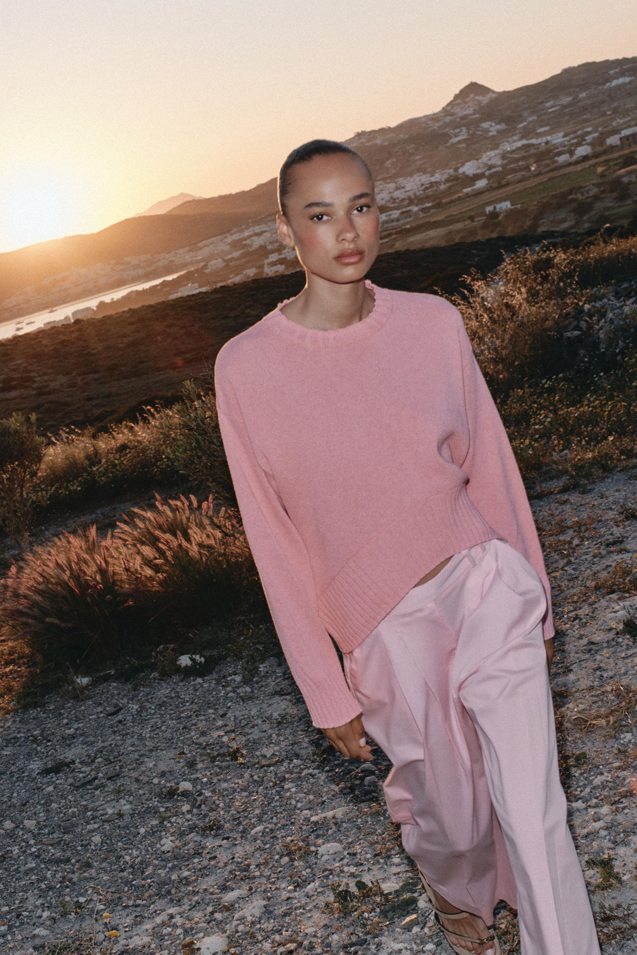 ASYMMETRIC HEM KNIT JUMPER - Pink | ZARA Spain