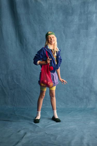 BERMUDASHORTS MIT FRUIT OF THE LOOM™-ETIKETT - Violett von Zara