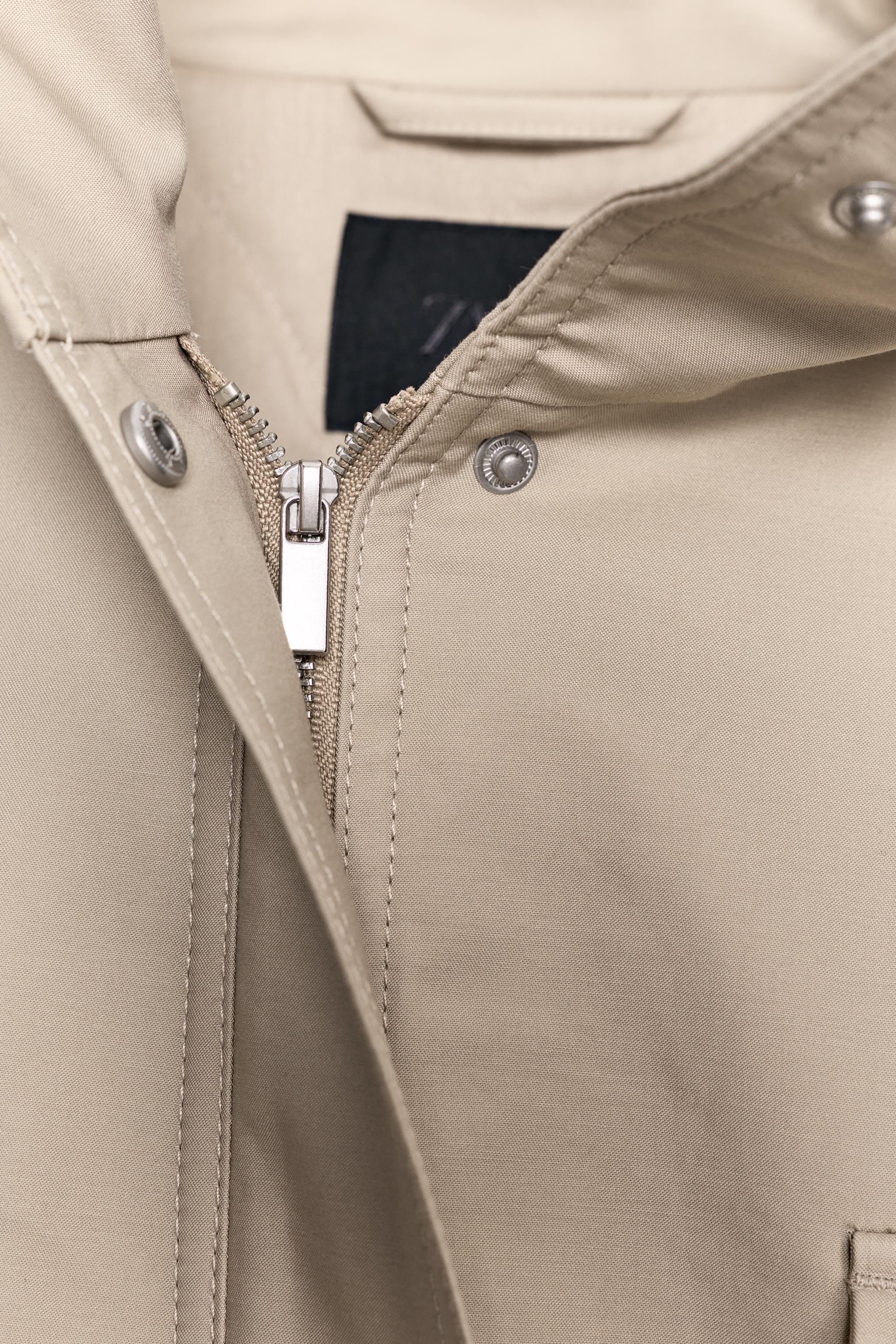 HIGH-NECK POCKET JACKET