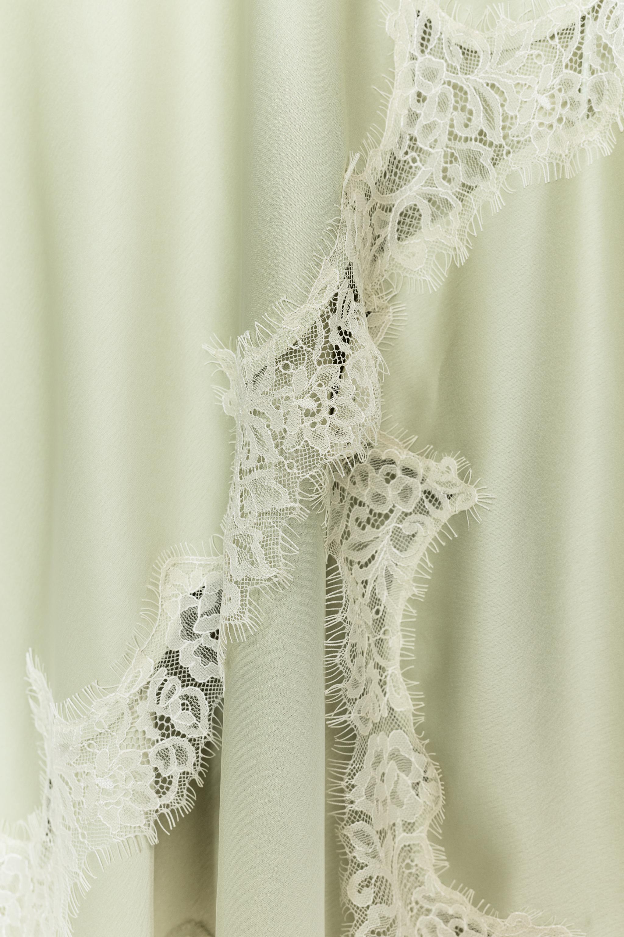 ZW COLLECTION CUT OUT LACE DRESS