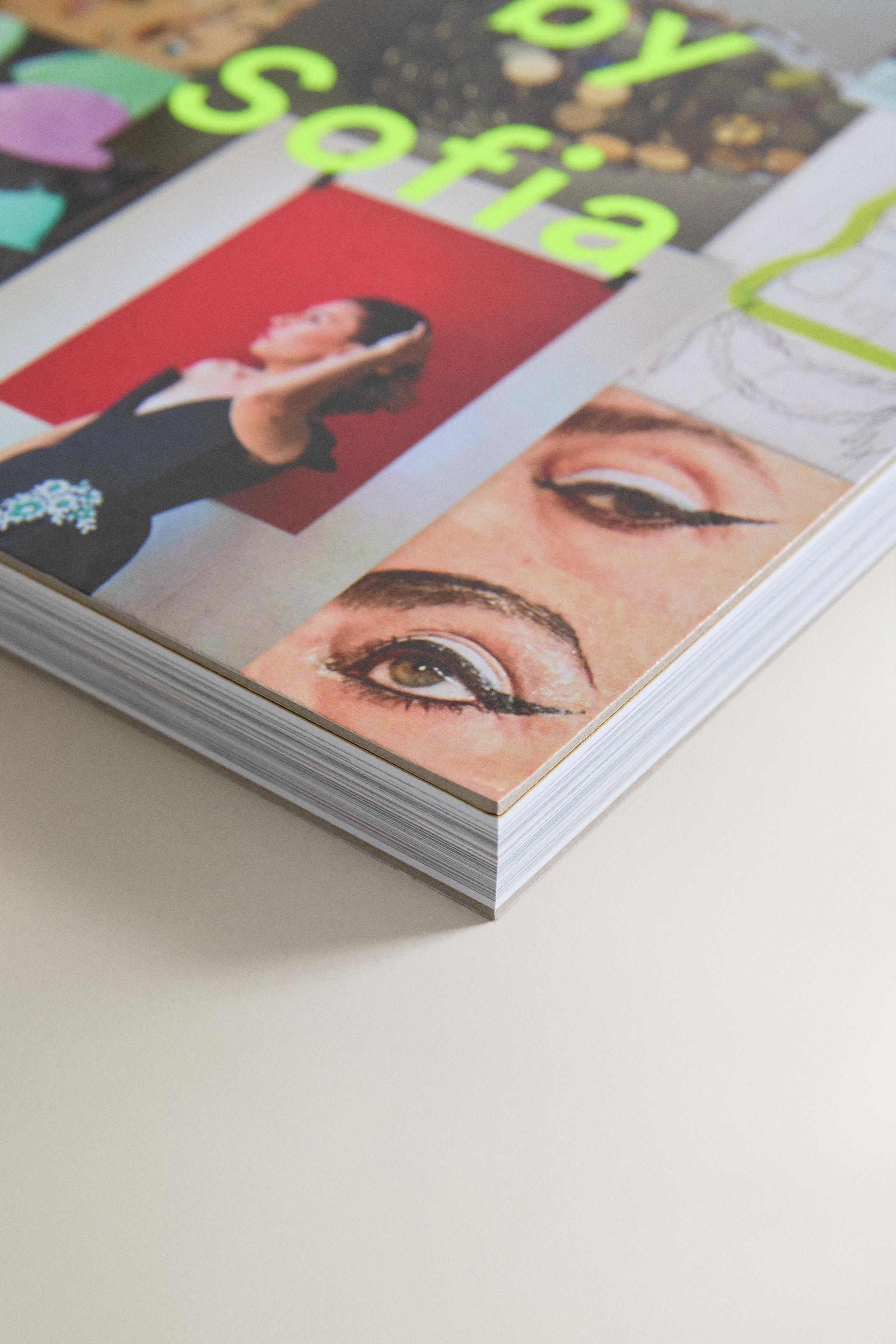 MARC BY SOFIA BOOK (ENGLISH) — Yellow