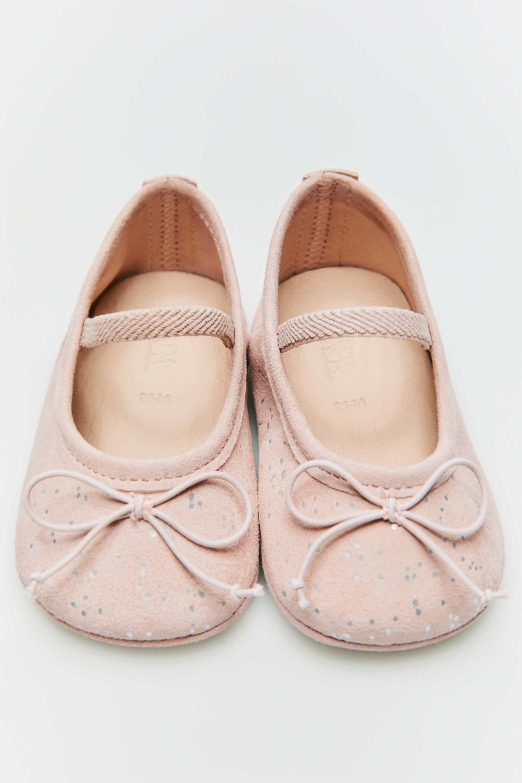 Zara shop baby booties