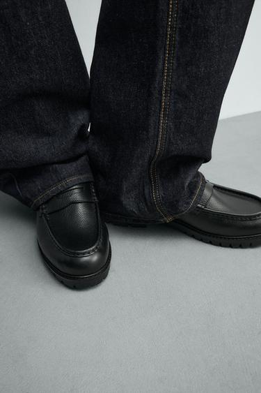 LEATHER LOAFERS WITH TRACK SOLE - Black by Zara - Image 2