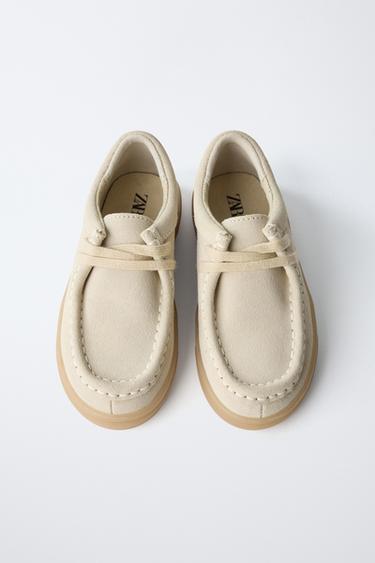 CHAUSSURES EN CUIR BORDÉES - Blanc écru de Zara - Image 3