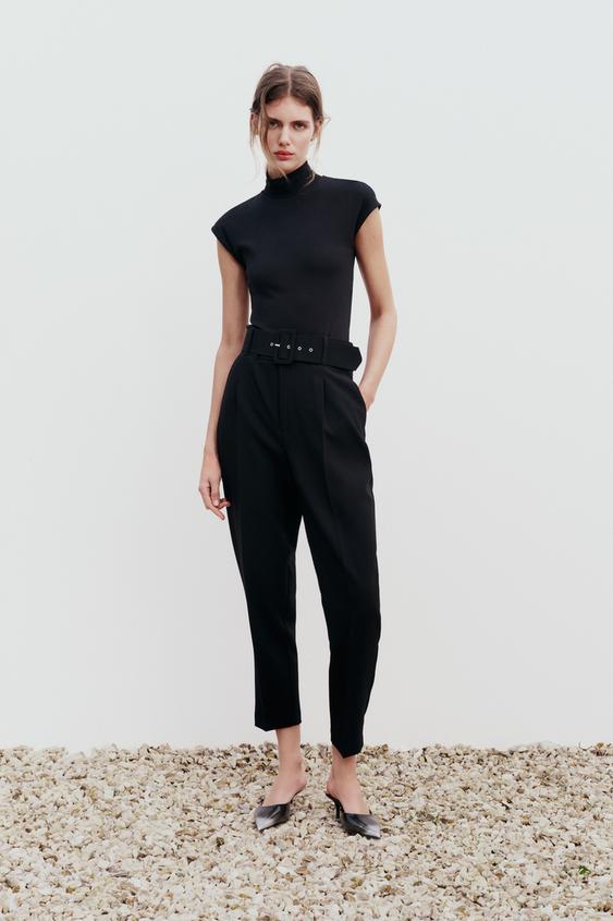 PANTALON AVEC CEINTURE REVÊTUE - Écru