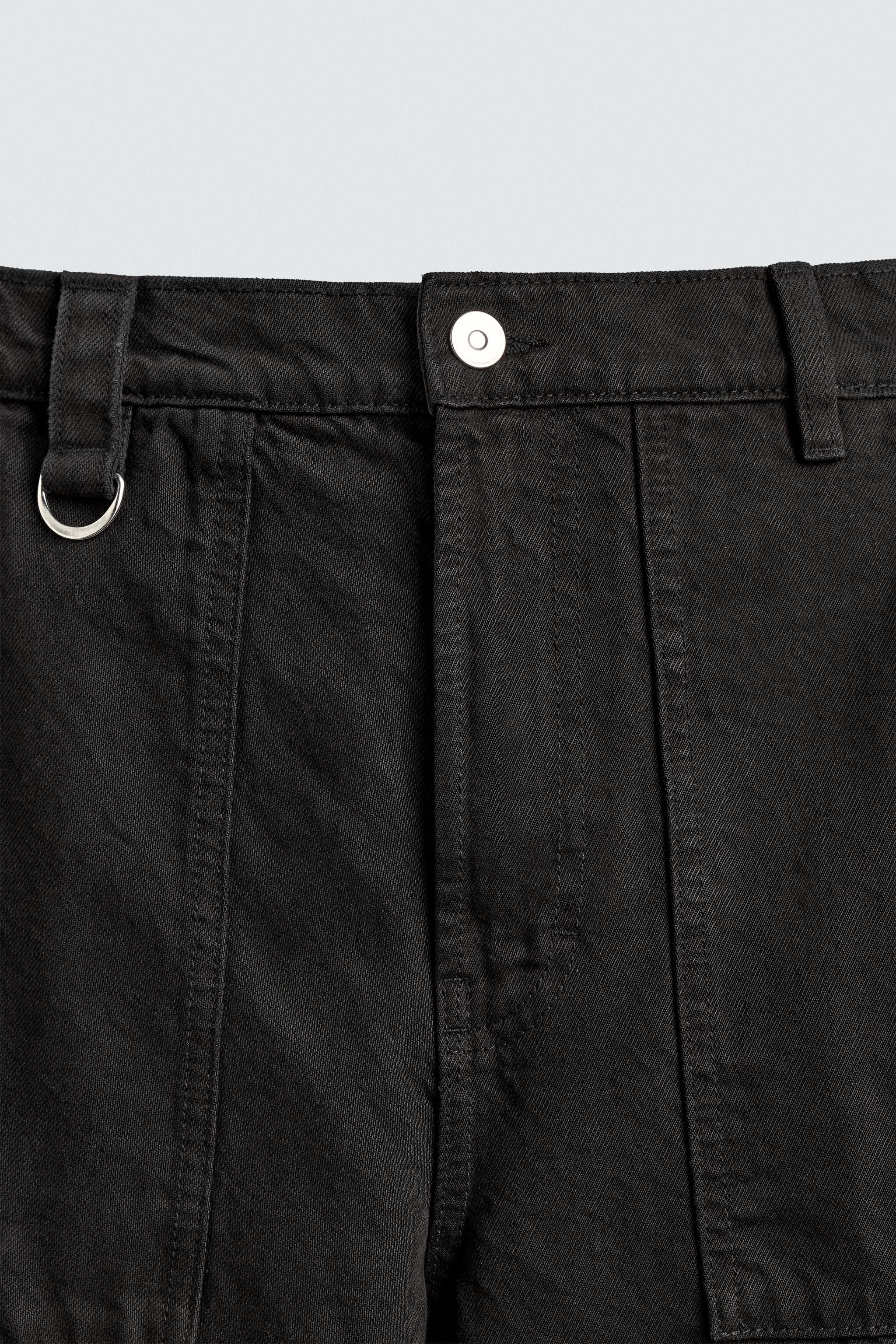 RELAXED FIT CARGO PANTS WITH STRAPS