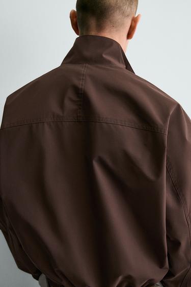 BLOUSON TECHNIQUE COUPE BOXY DÉPERLANT - Marron de Zara - Image 5