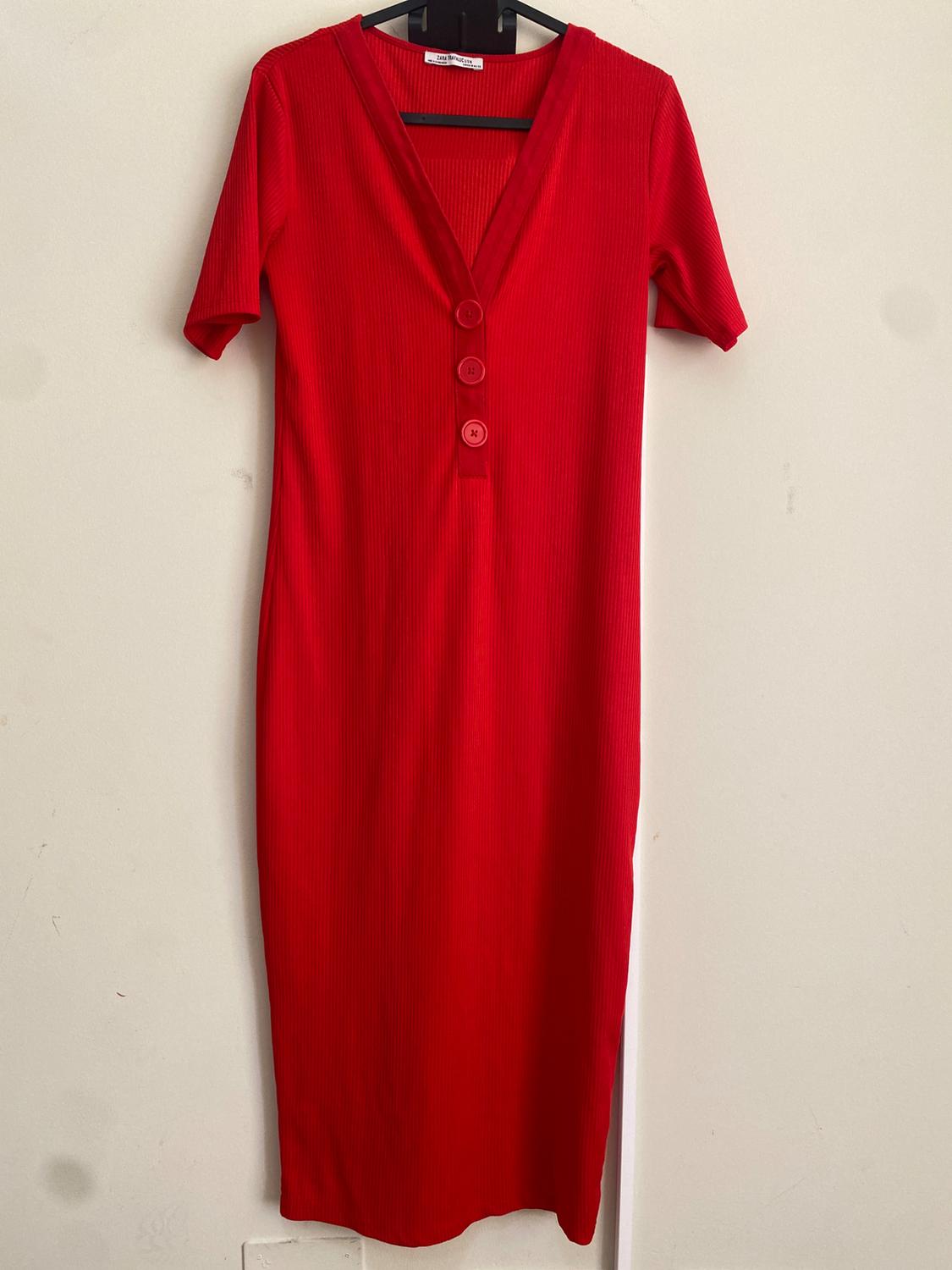 RIBBED DRESS WITH BUTTONS