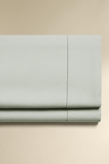 {navn} - {farge} for Zara