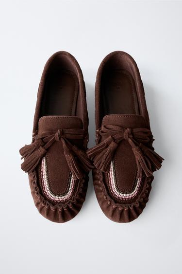 Zara LEATHER TASSEL LOAFERS - Maroon