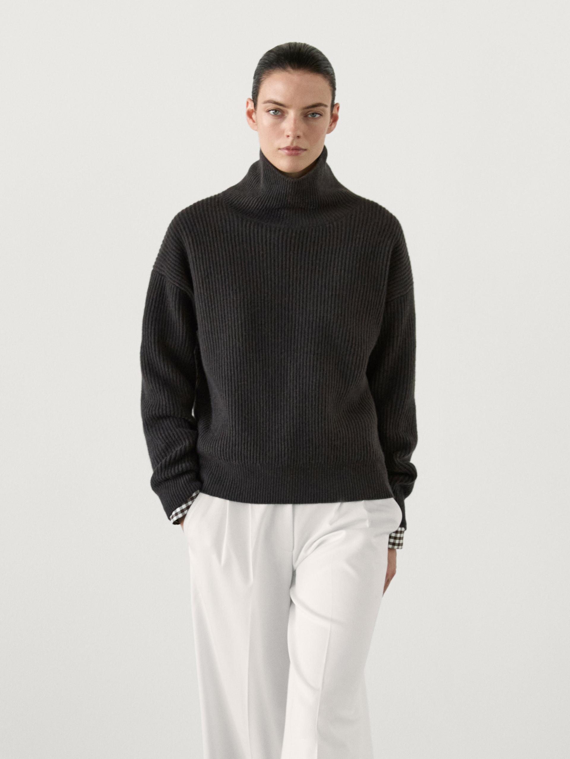 High neck wool sweater hotsell